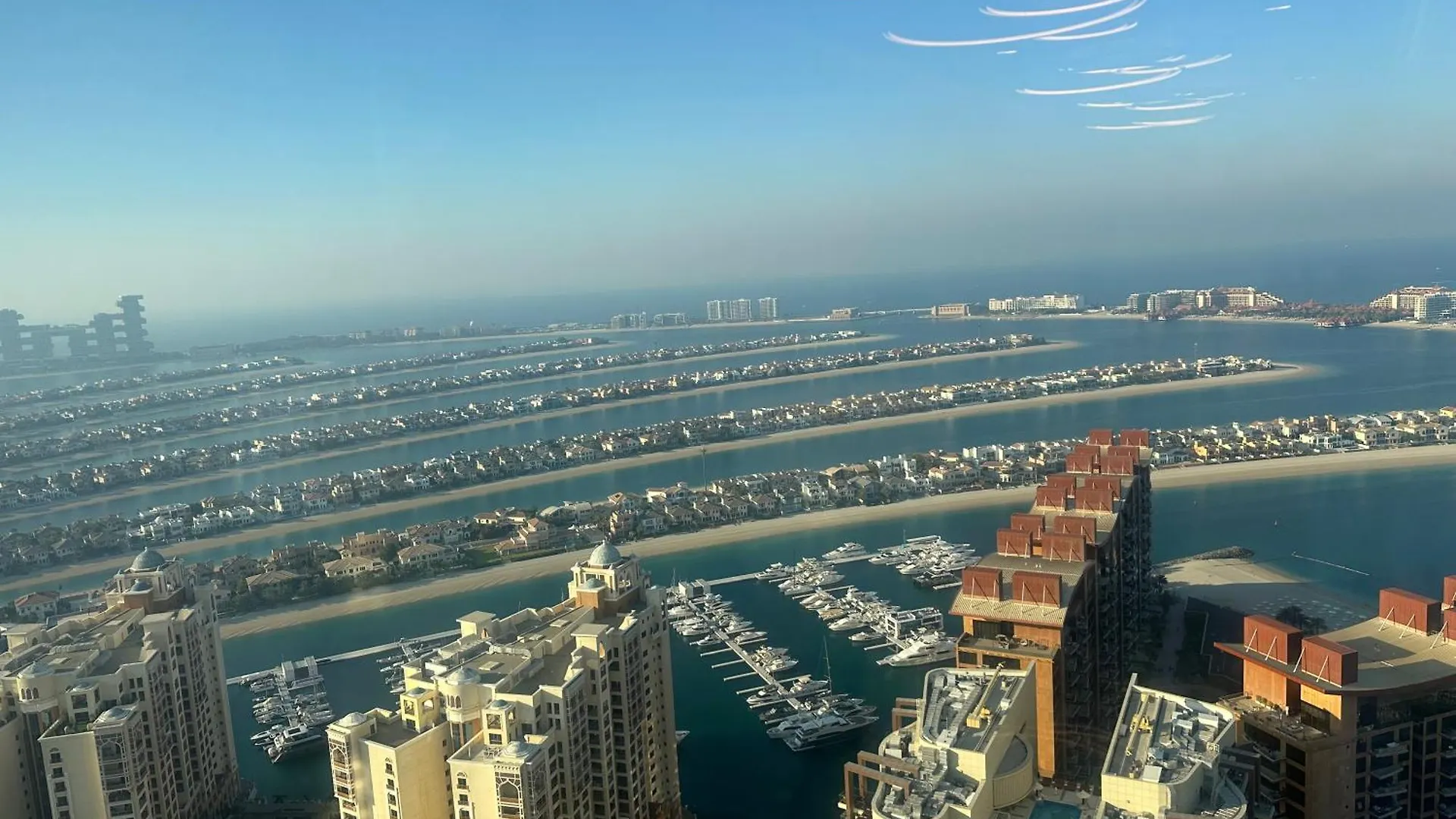 Palm Tower - Studio With Stunning Views Dubai