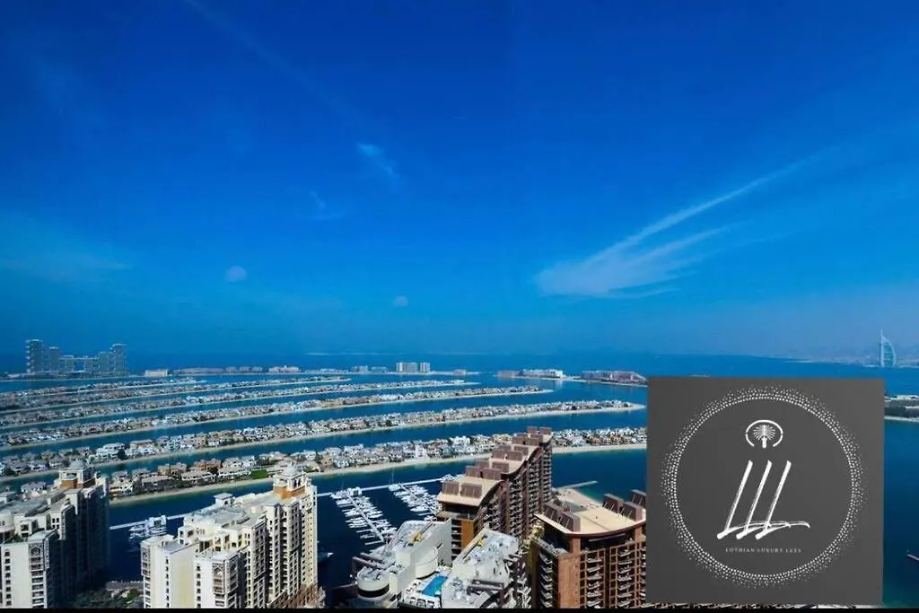 Palm Tower - Studio With Stunning Views Dubai Apartment